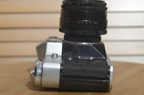 Vintage Zenit E 35mm Camera With Helios Lens . Fantastic Starter Camera - Rewind Cameras 