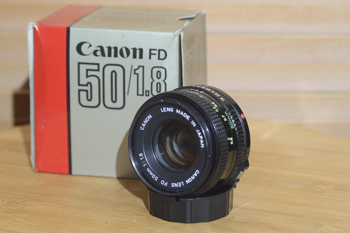 動作未確認Canon New F-1 一眼レフFD 50mmf1.8 カタログ付 Rare Boxed Vintage Canon FD 50mm f1.8 Breach Lock Lens. Fantastic cond