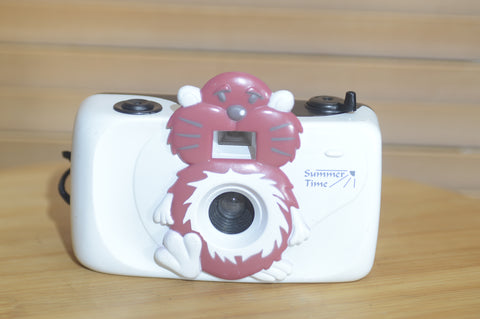 Vintage Hamster 35mm Compact Novelty Camera.