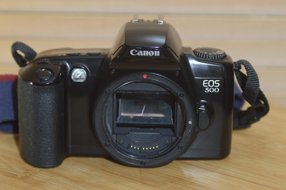 Canon EOS 500 35mm SLR Perfect camera for EF Great