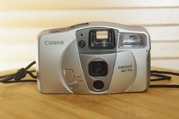 Canon Sure Shot AF-7S Compact Camera With Case. Perfect compact camera