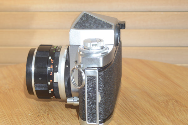 Stunning Miranda Sensomat RE with 5cm f 1.9 original Miranda lens