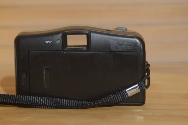 Vivitar BV300 35mm Compact Camera with Case. Super cute vintage point and shoot. Pocket film camera - Rewind Cameras 