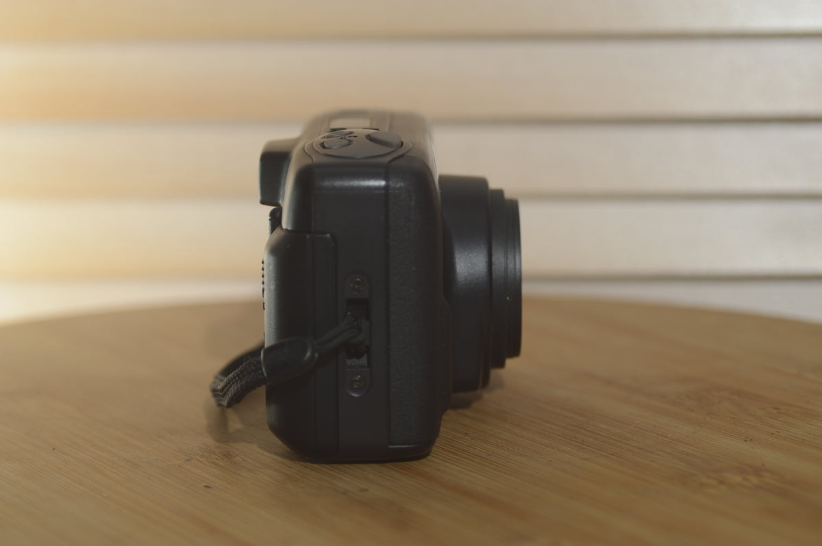 Vintage Nikon Zoom 500 AF 35mm Compact Camera. Fantastic Point and Sho ...