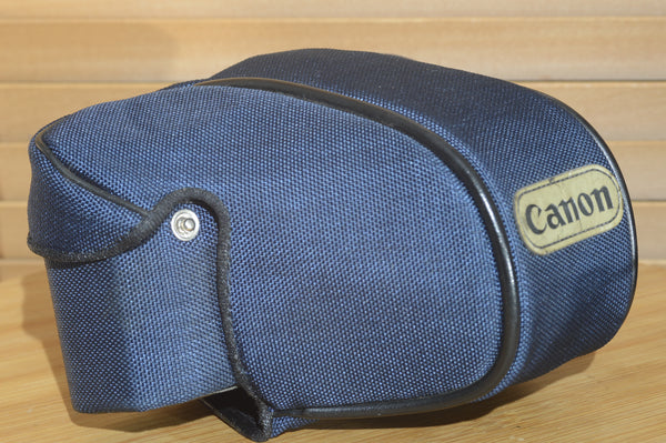 Beautiful Canon Case S for T50, however it also fits other canon cameras like AV1, AE1 and AE1 Program. A lovely case for protection!