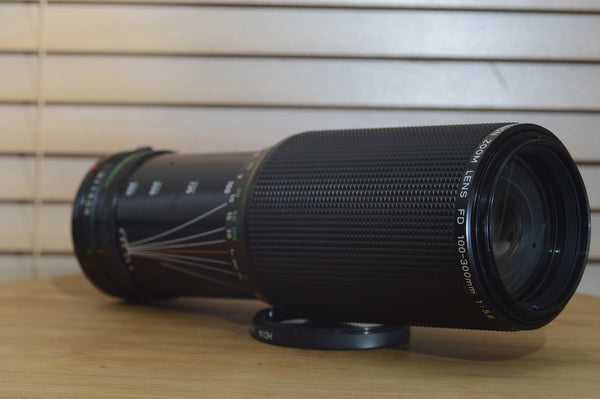 Lovely Canon FD 100-300mm f5.6 Zoom lens, fantastic condition