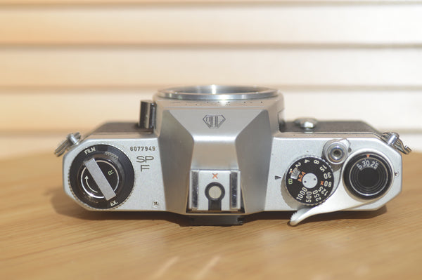 Pentax Asahi Spotmatic F. These are super collectable now, why not add one of our M42 lenses? - Rewind Cameras 