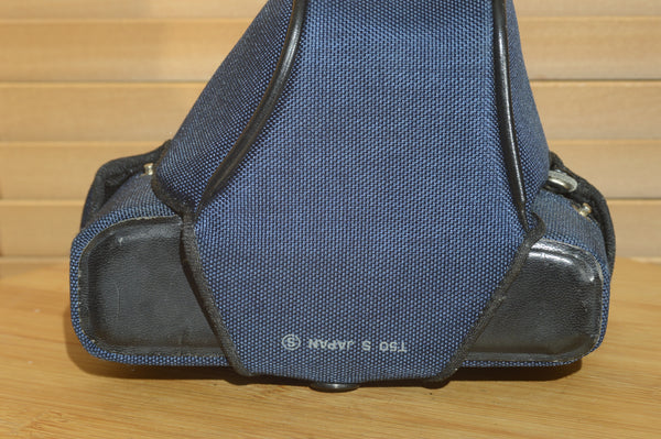 Beautiful Canon Case S for T50, however it also fits other canon cameras like AV1, AE1 and AE1 Program. A lovely case for protection!