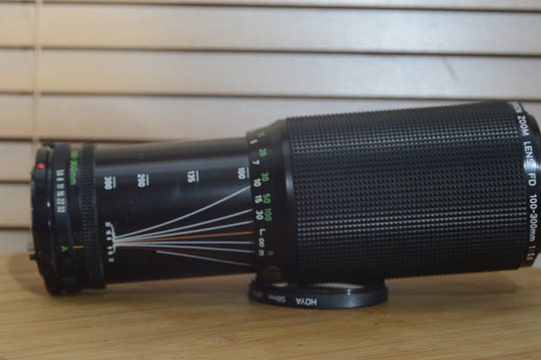 Lovely Canon FD 100-300mm f5.6 Zoom lens, fantastic condition
