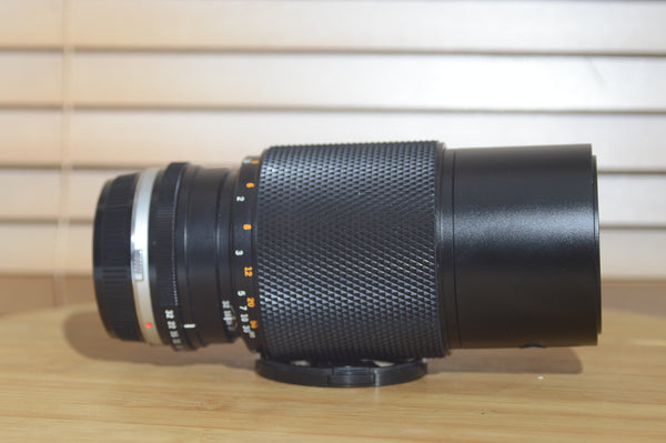 Olympus(OM) 65-200mm F4 fast zoom - Boxed