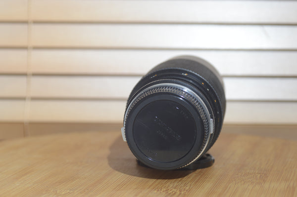 Olympus(OM) 65-200mm F4 fast zoom - Boxed