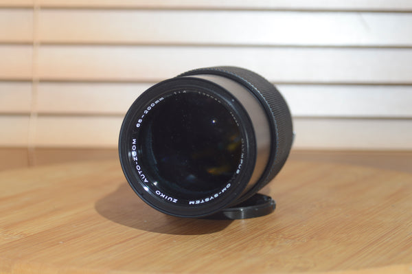 Olympus(OM) 65-200mm F4 fast zoom - Boxed
