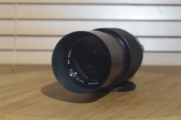 Olympus(OM) 65-200mm F4 fast zoom - Boxed