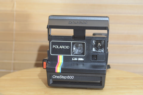Boxed Polaroid One Step 600. With Manual and Flash Bulbs.