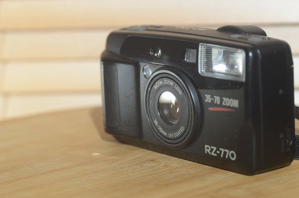 Vintage Ricoh RZ-770 35-70 Zoom 35mm Point and Shoot Camera. - RewindCameras quality vintage cameras, fully tested and serviced