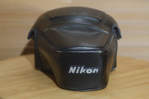 Beautiful Black Nikon CF-33 Camera Case. Nikon FG, FG20 with standard and short telephoto lenses