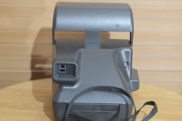 Vintage Polaroid 636 Close Up Instant Camera. With Strap.