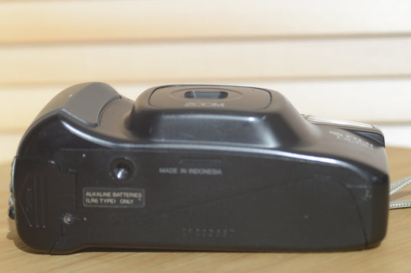 Vintage Fuji DL-190 Zoom 35mm Compact Camera. Ideal Compact Camera - RewindCameras quality vintage cameras, fully tested and serviced