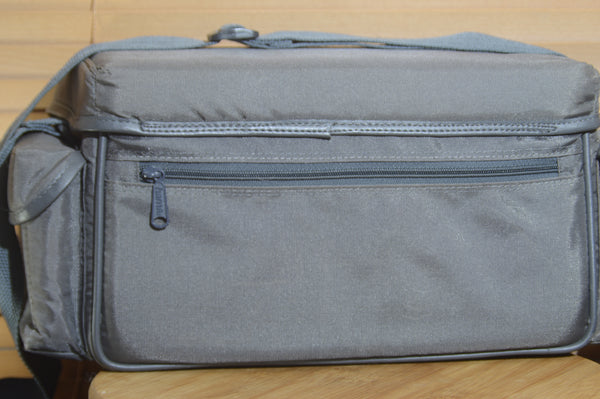 Vintage Hama Grey Padded Medium Sized Camera Bag with Strap