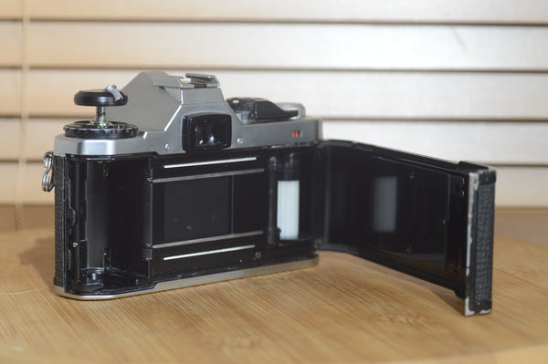 Pentax Me Super clear LED light meter system. Good condition for its age with a few age related marks