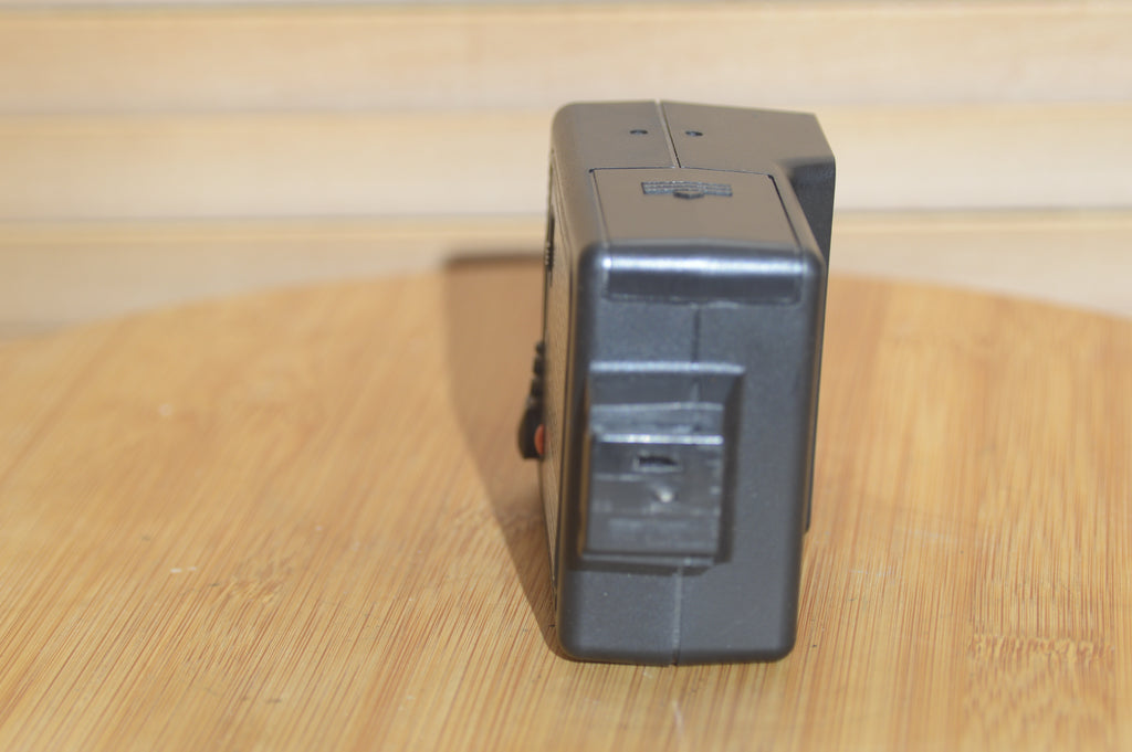 1900 Camera/flash Vintage Vivitar Electronic Flash 1900. Universal Flash unit. Great for ...