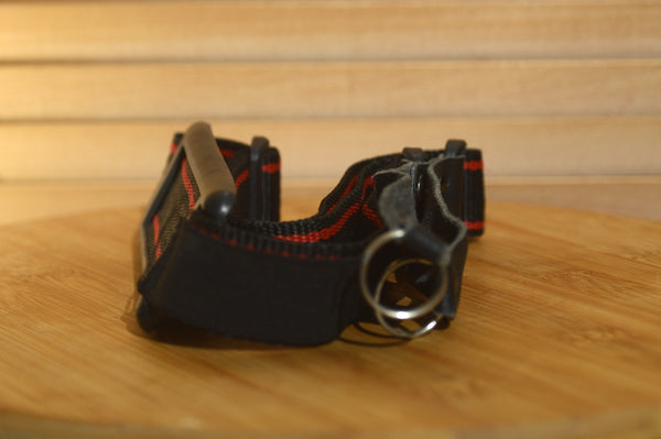 Black and Red Canon strap. Lovely addition to your Canon set up.