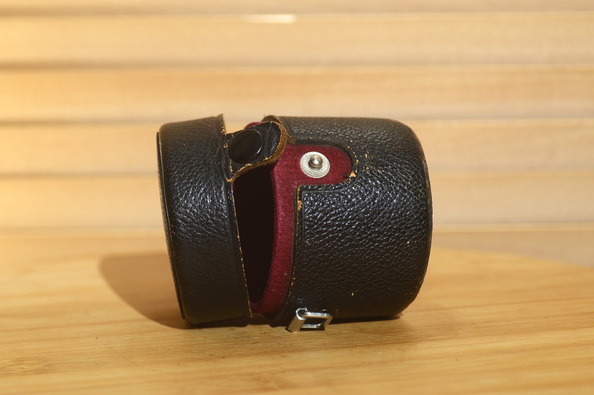 Fantastic Takumar 28mm f3.5 Hard Leather Lens Case. Perfect for protecting your Vintage lenses.
