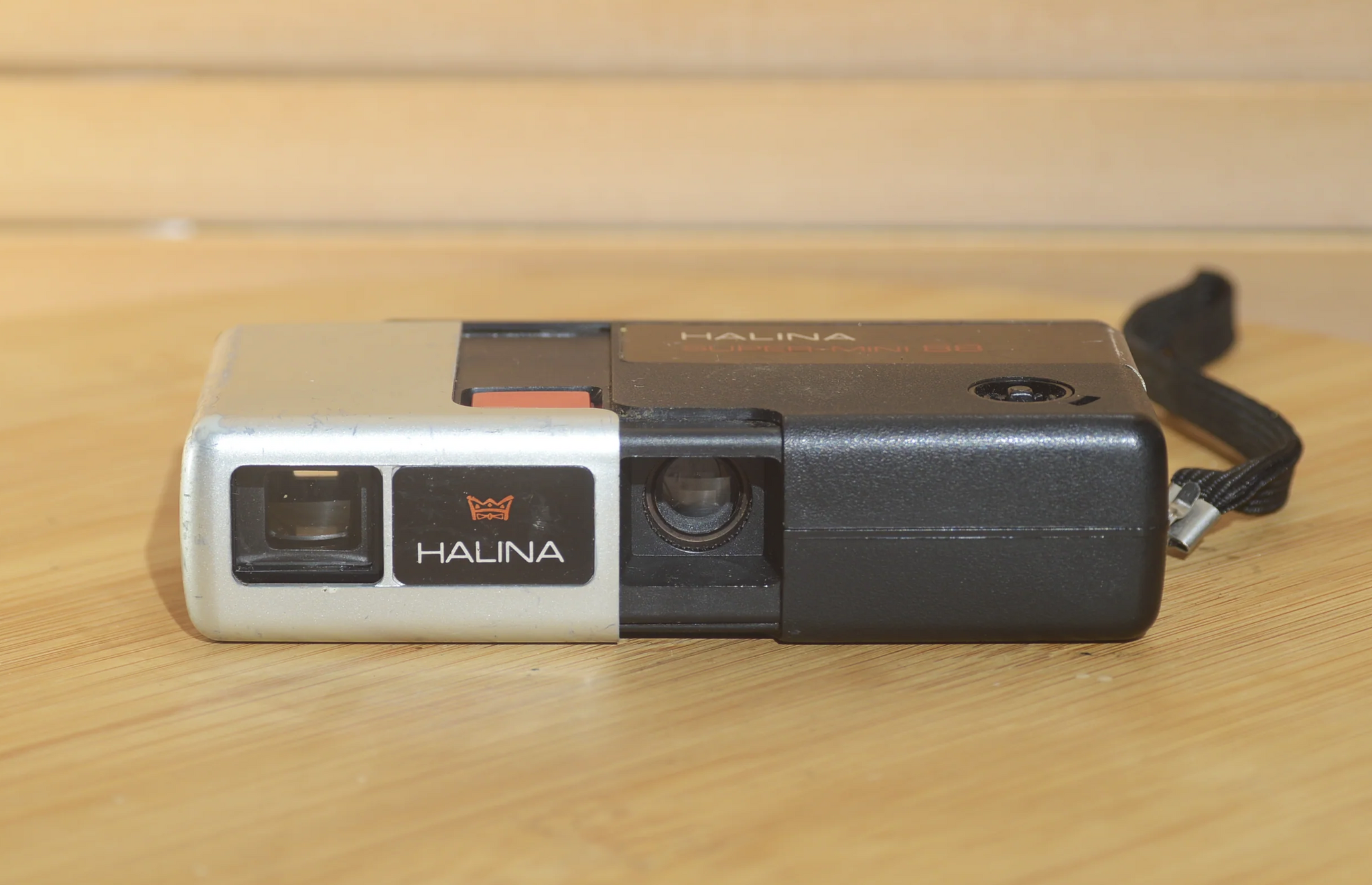 Halina Super-Mini 88 Miniature 110mm Camera. 110mm photography is really making a come back! Perfect pocket size. - Rewind Cameras 