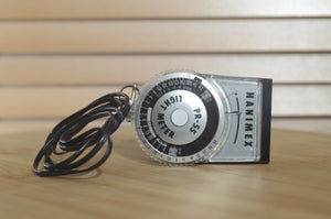 Hanimex PR-55 light meter with case. A lovely vintage addition to any photographers kit. Perfect for tricky light situations - RewindCameras quality vintage cameras, fully tested and serviced