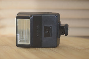 Canon 177a flash unit. Compatible with all A series Canon cameras, great flash in great condition. Fully cleaned and tested. - RewindCameras quality vintage cameras, fully tested and serviced