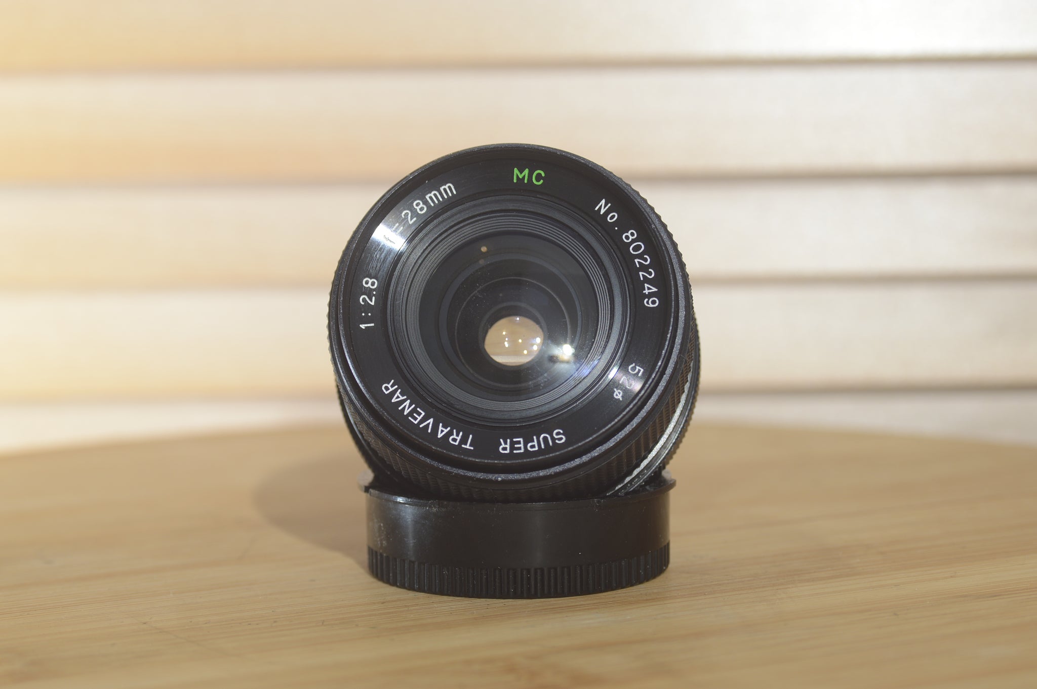 極上品 超希少 EXAKTA super travenar 28mm f2.8 Super Travenar M42 28mm f2.8 Wide Angle Lens. Great sharp bright
