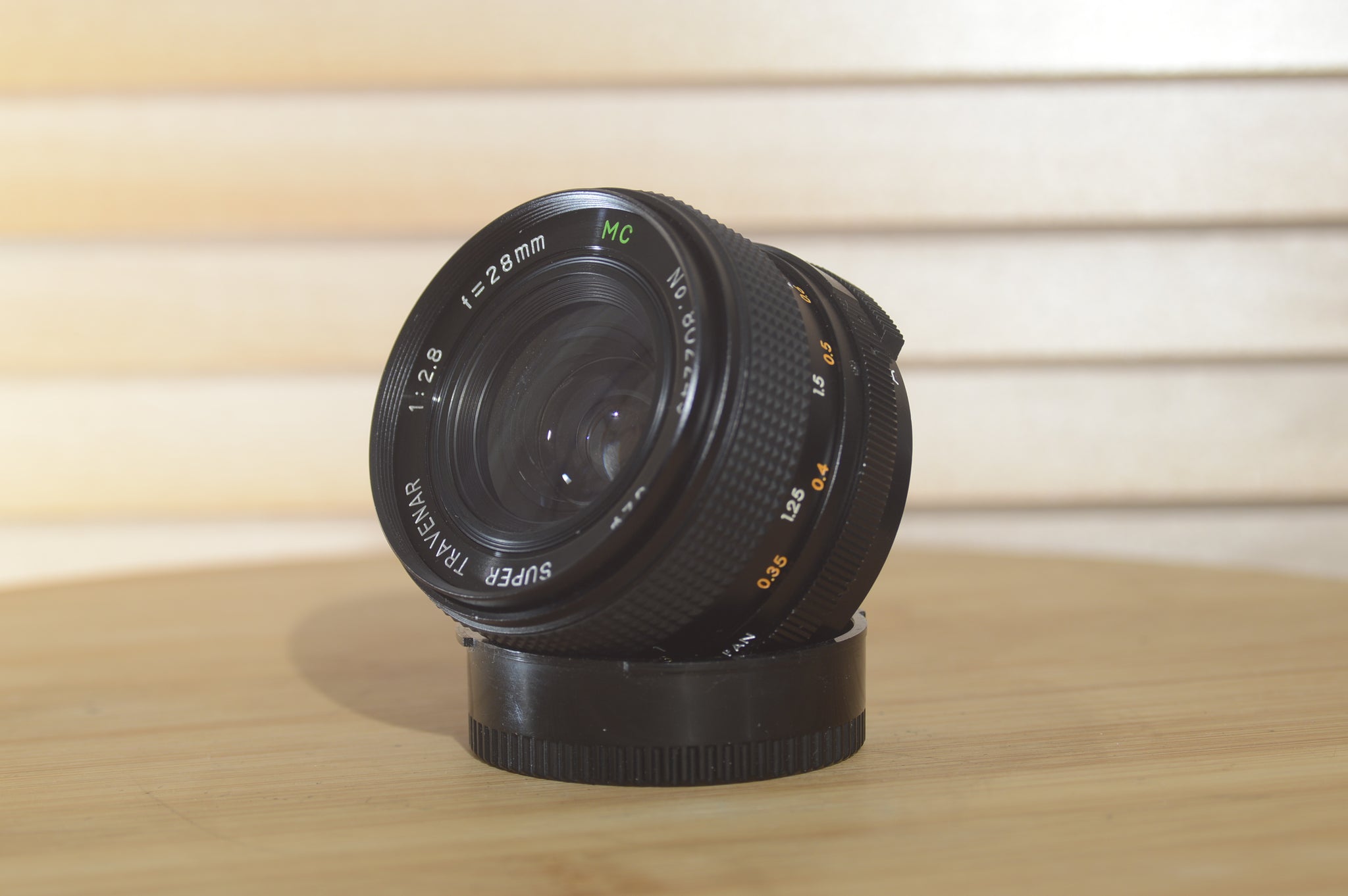極上品 超希少 EXAKTA super travenar 28mm f2.8 Super Travenar M42 28mm f2.8 Wide Angle Lens. Great sharp bright