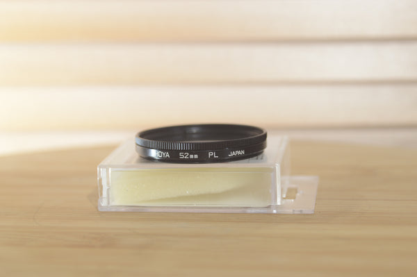 Hoya 52mm Polarising filter in Original case. Perfect for reducing glare. - RewindCameras quality vintage cameras, fully tested and serviced