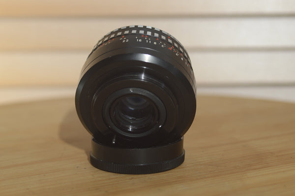 Vintage Meyer-Optik Gorlitz Domiplan 50mm f2.8 M42 Lens. Great for your M42 set up. - RewindCameras quality vintage cameras, fully tested and serviced