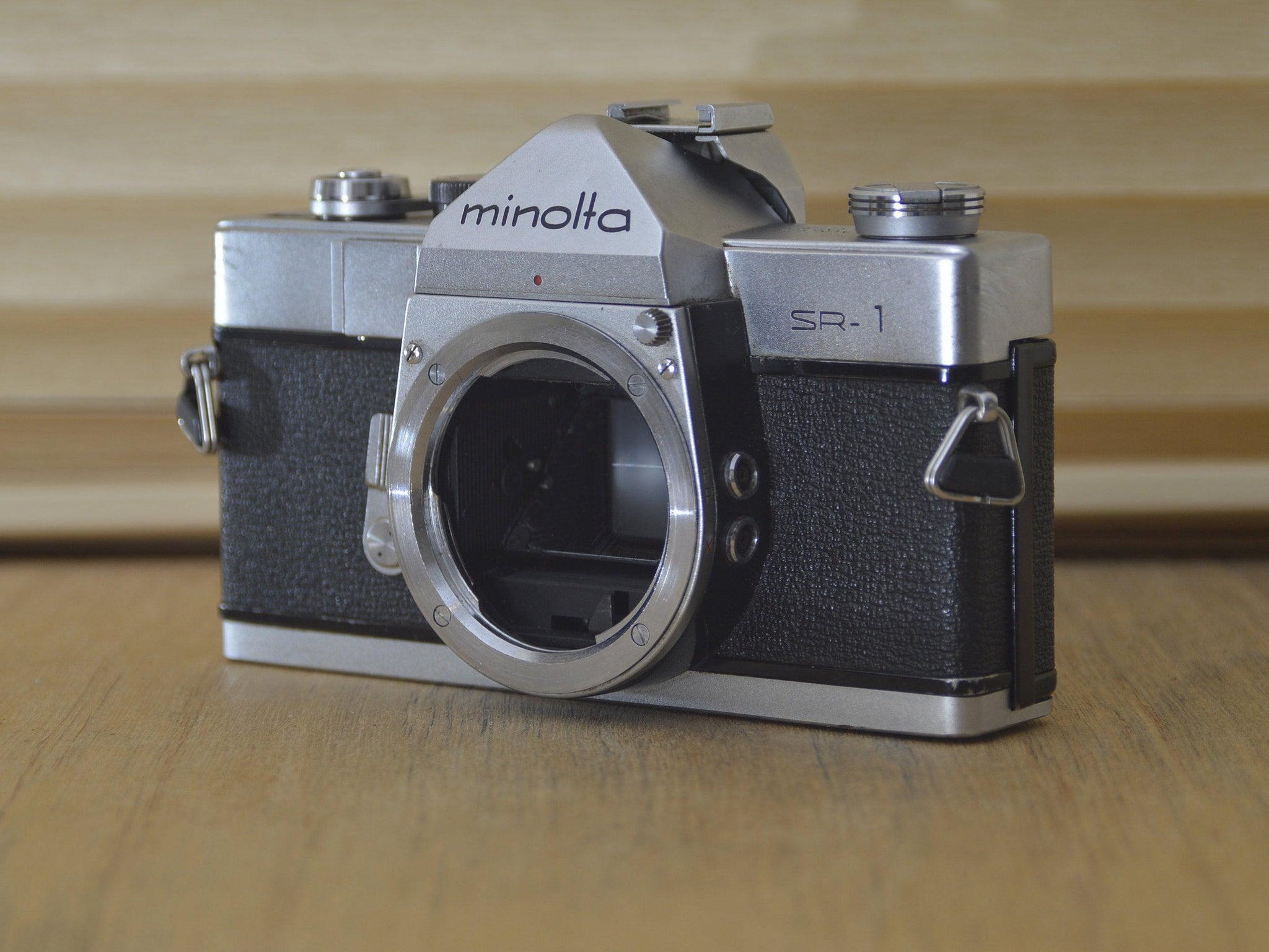 Classic Stylish Minolta SR1 50s SLR 35mm camera (Body only). These are very solid and striking vintage cameras. Would be a lovely gift - RewindCameras quality vintage cameras, fully tested an