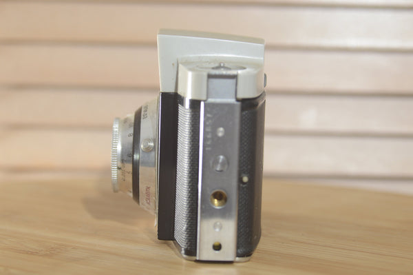 Kodak Bantam Colorsnap 3 view finder camera. Gorgeous antique camera. Fantastic condition - RewindCameras quality vintage cameras, fully tested and serviced