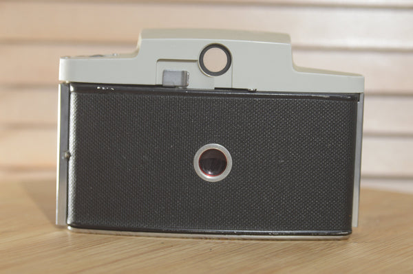 Kodak Bantam Colorsnap 3 view finder camera. Gorgeous antique camera. Fantastic condition - RewindCameras quality vintage cameras, fully tested and serviced